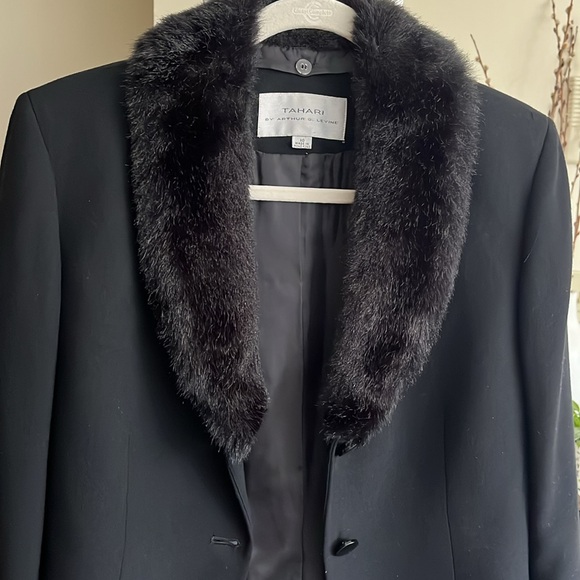 🖤 TAHARI By Arthur S.Levine Fur Collar Black Coat Jacket Vintage-Women 10 - Picture 3 of 16